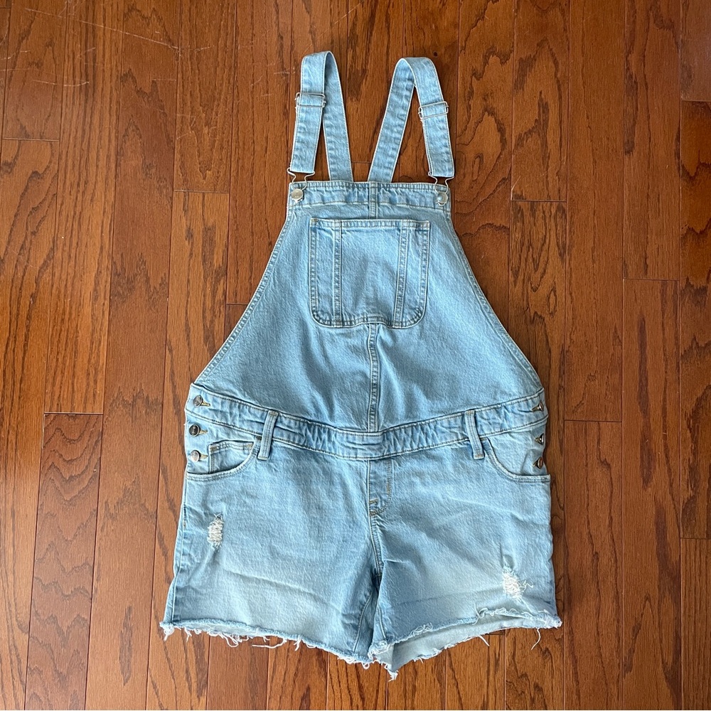 Isabel by Ingrid & Isabel Light Denim Maternity Shortalls